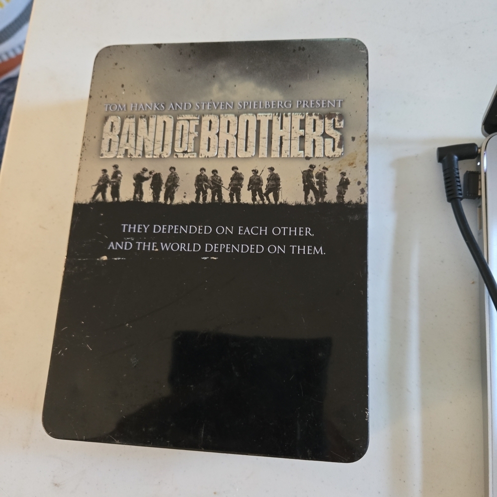 Band‎ Of Brothers HBO Series DVD 6-Disc Steel Set Steven Spielberg